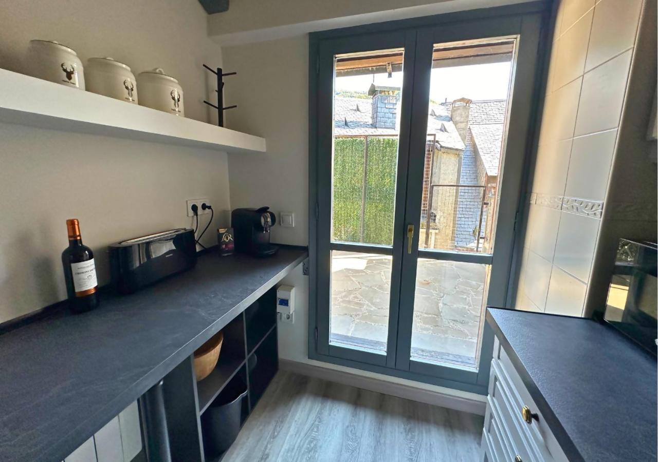 Caldares Exclusivo Atico En El Pueyo De Jaca Lägenhet Panticosa Exteriör bild
